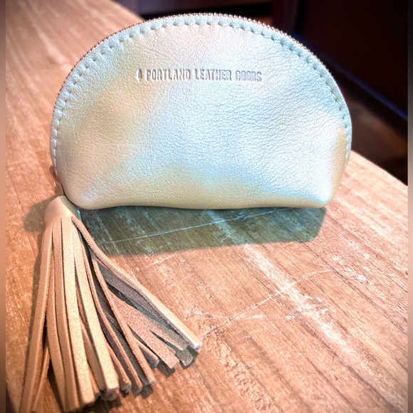 Portland Leather Goods Taco Tassel Pouch - Picture 2 of 7